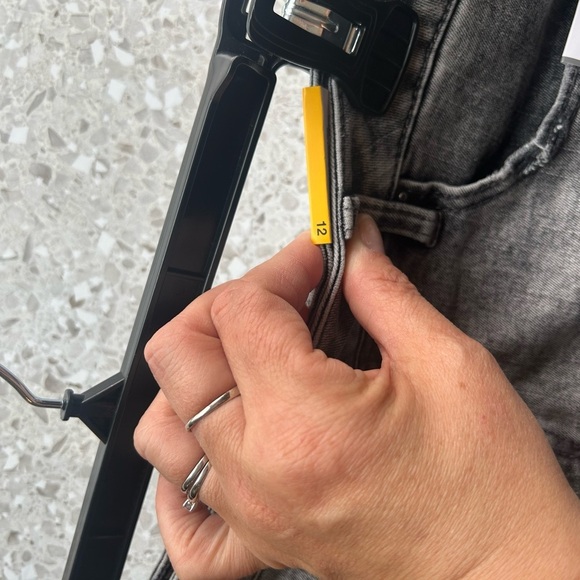 NWT Time and Tru Gray Jean Shorts Distressed Cut-Off Style 8.5 inseam Size 12 - Picture 7 of 8